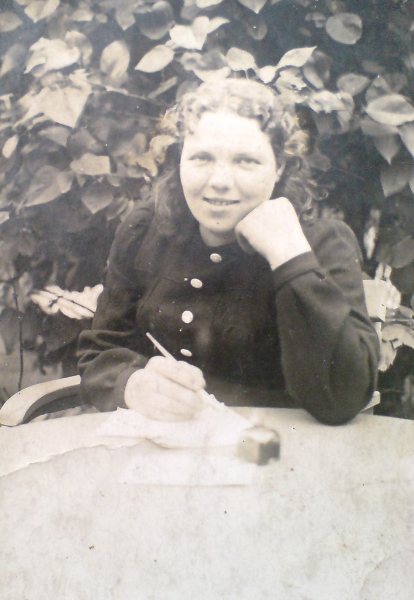 Anna Kowalczyk (abt. 1942)