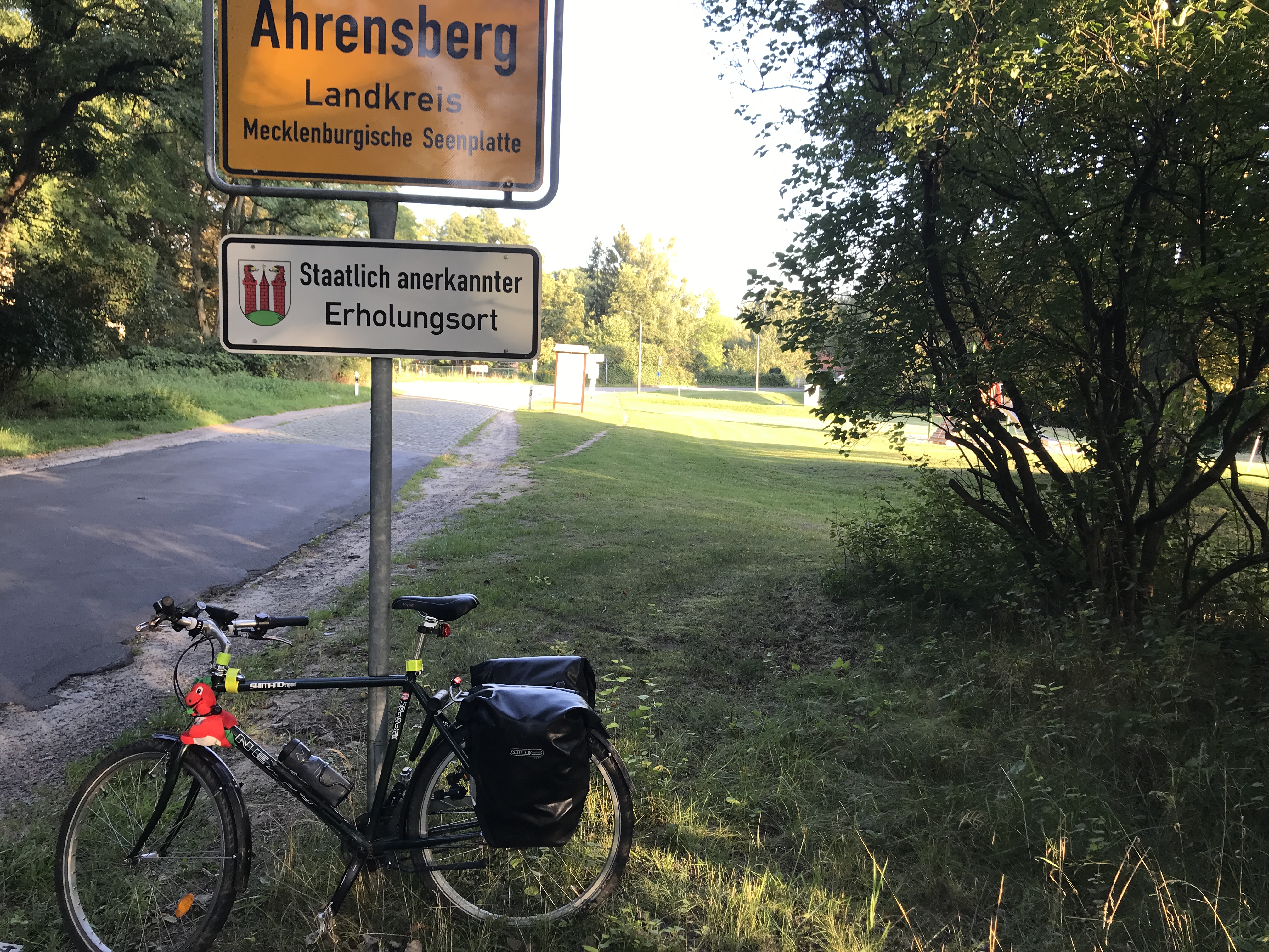 Ahrensberg z roweru (22 AUG 2023)
